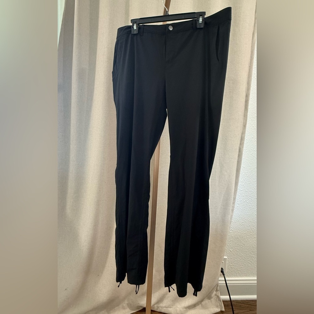 Woman’s REI Northway Green Pants Lightweight Outdoor Pants size 16